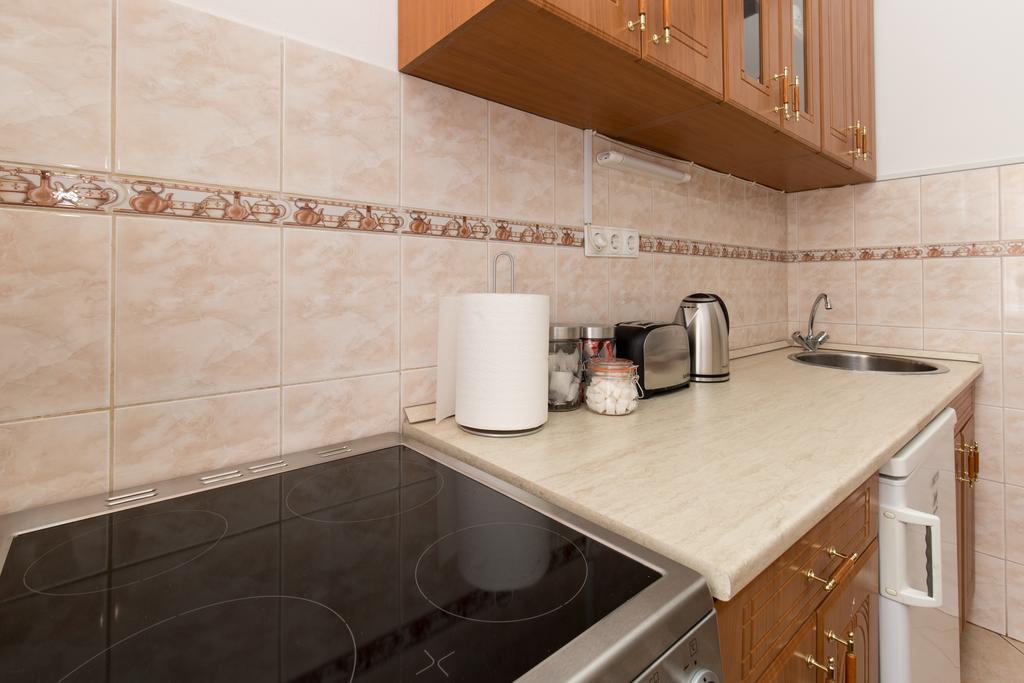 Bpm: Dob70 Classic Apartment In Downtown Budapest Habitación foto