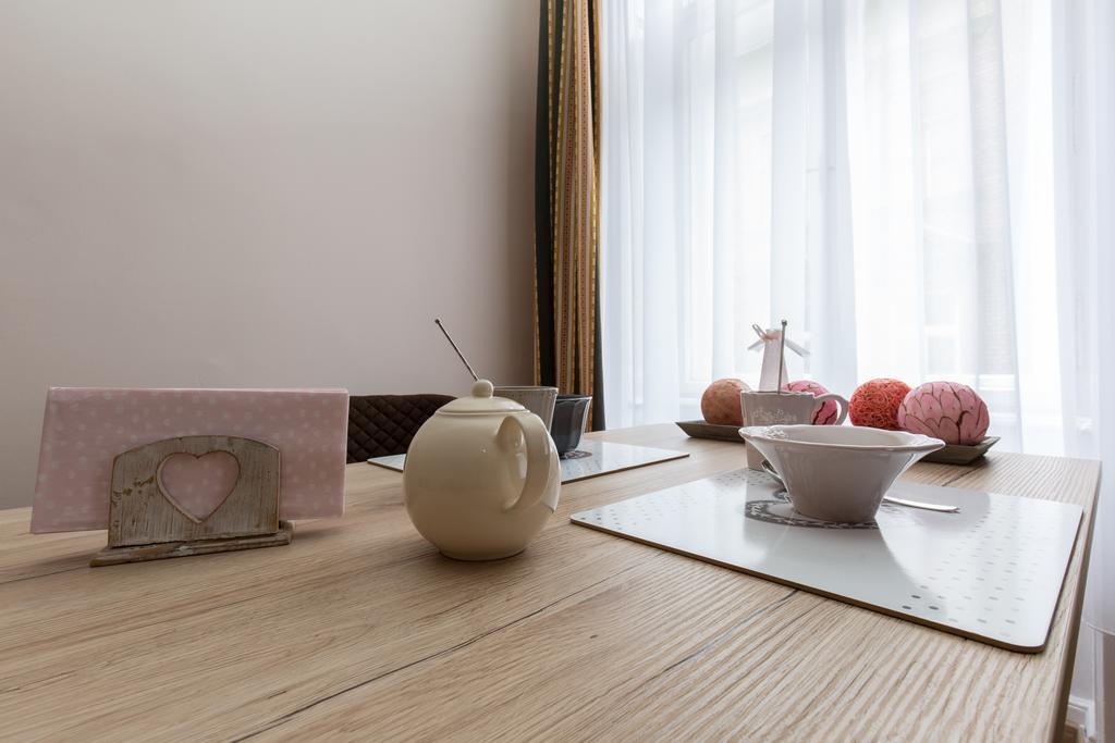 Bpm: Dob70 Classic Apartment In Downtown Budapest Habitación foto