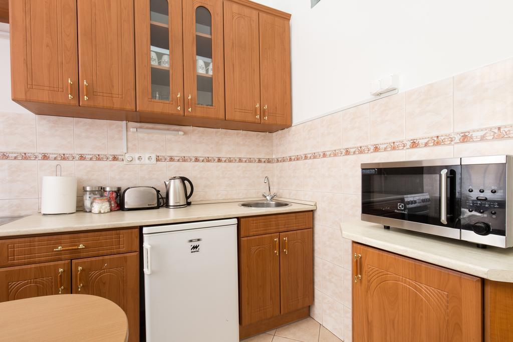 Bpm: Dob70 Classic Apartment In Downtown Budapest Habitación foto