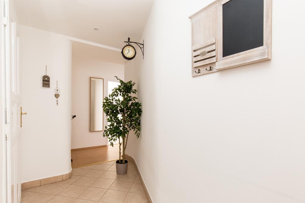 Bpm: Dob70 Classic Apartment In Downtown Budapest Habitación foto